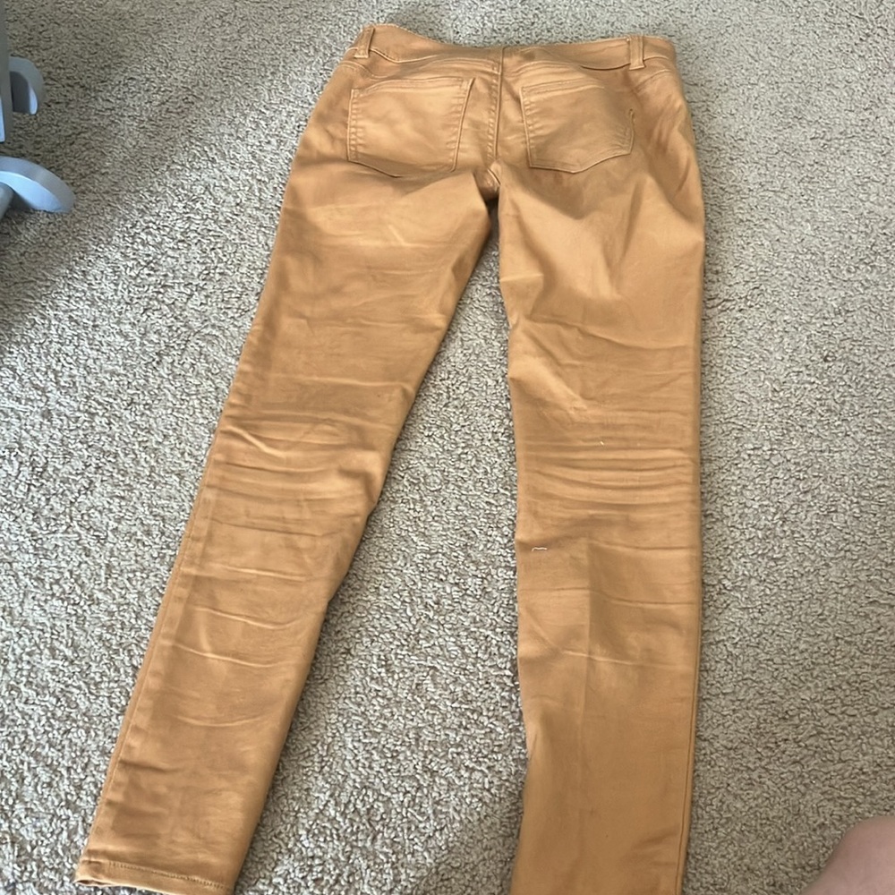 Copper colored slim fit pants - Picture 3 of 3
